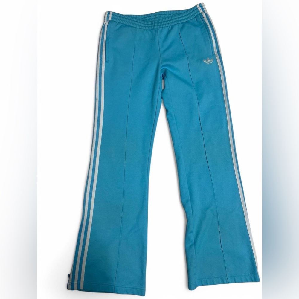Rare Vintage Y2K Aqua Blue 01/05 Adidas Sweats Unisex size Small